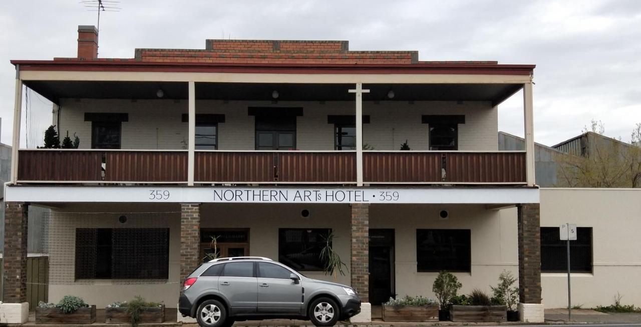 Northern Arts Hotel Castlemaine Exteriör bild